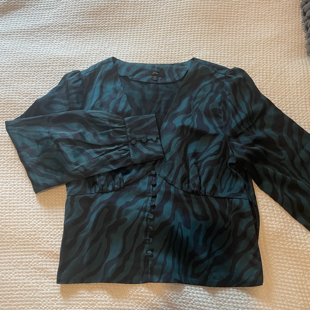 LS Zebra V Neck Blouse